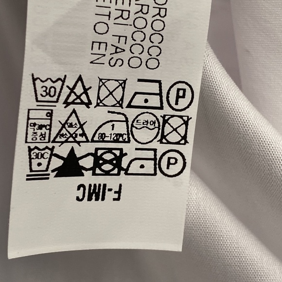 NWT. Zara White Long Blouse with Gold Buttons. Size M. - Picture 11 of 11